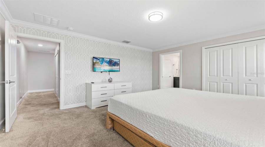 DAVENPORT, Florida 33896, 4 Bedrooms Bedrooms, ,3 BathroomsBathrooms,Residential,For Sale,LEADER,0,MFRO6397909