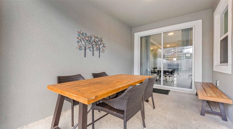 DAVENPORT, Florida 33896, 4 Bedrooms Bedrooms, ,3 BathroomsBathrooms,Residential,For Sale,LEADER,0,MFRO6397909