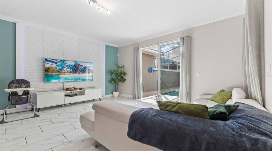 DAVENPORT, Florida 33896, 4 Bedrooms Bedrooms, ,3 BathroomsBathrooms,Residential,For Sale,LEADER,0,MFRO6397909