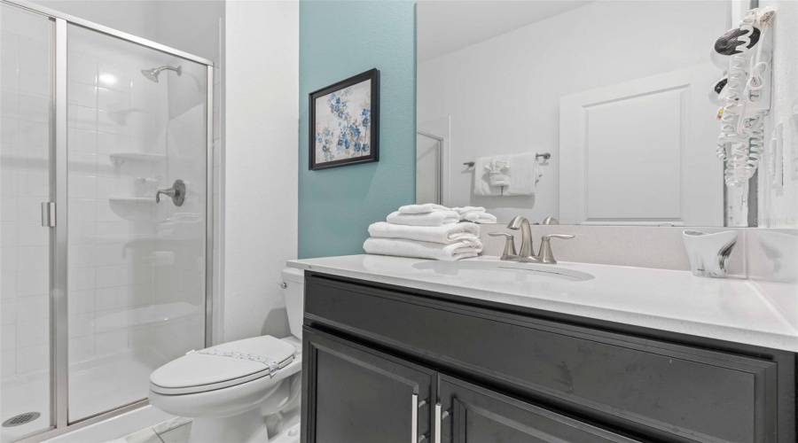 DAVENPORT, Florida 33896, 4 Bedrooms Bedrooms, ,3 BathroomsBathrooms,Residential,For Sale,LEADER,0,MFRO6397909