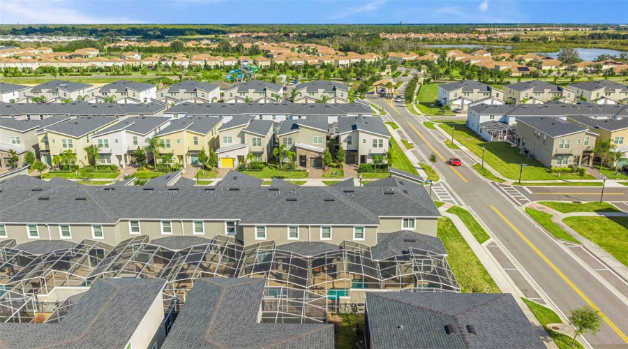 DAVENPORT, Florida 33896, 4 Bedrooms Bedrooms, ,3 BathroomsBathrooms,Residential,For Sale,LEADER,0,MFRO6397909