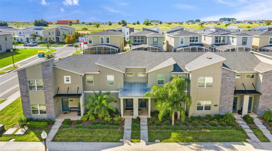 DAVENPORT, Florida 33896, 4 Bedrooms Bedrooms, ,3 BathroomsBathrooms,Residential,For Sale,LEADER,0,MFRO6397909