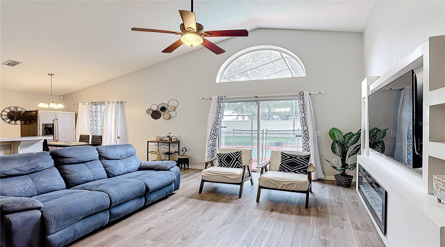 KISSIMMEE, Florida 34746, 3 Bedrooms Bedrooms, ,2 BathroomsBathrooms,Residential,For Sale,CUMBRIAN LAKES,0,MFRO6381359