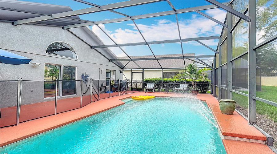 KISSIMMEE, Florida 34746, 3 Bedrooms Bedrooms, ,2 BathroomsBathrooms,Residential,For Sale,CUMBRIAN LAKES,0,MFRO6381359