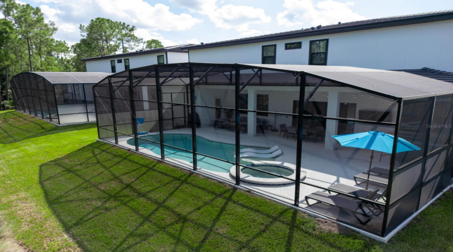 DAVENPORT, Florida 33837, 15 Bedrooms Bedrooms, ,15 BathroomsBathrooms,Residential,For Sale,BUTTERFLY MILKWEED,0,MFRL4961000