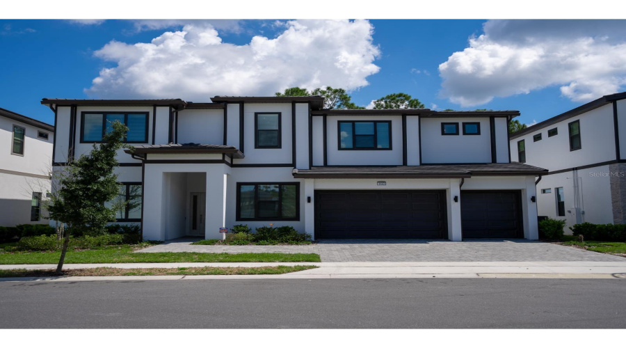 DAVENPORT, Florida 33837, 15 Bedrooms Bedrooms, ,15 BathroomsBathrooms,Residential,For Sale,BUTTERFLY MILKWEED,0,MFRL4961000