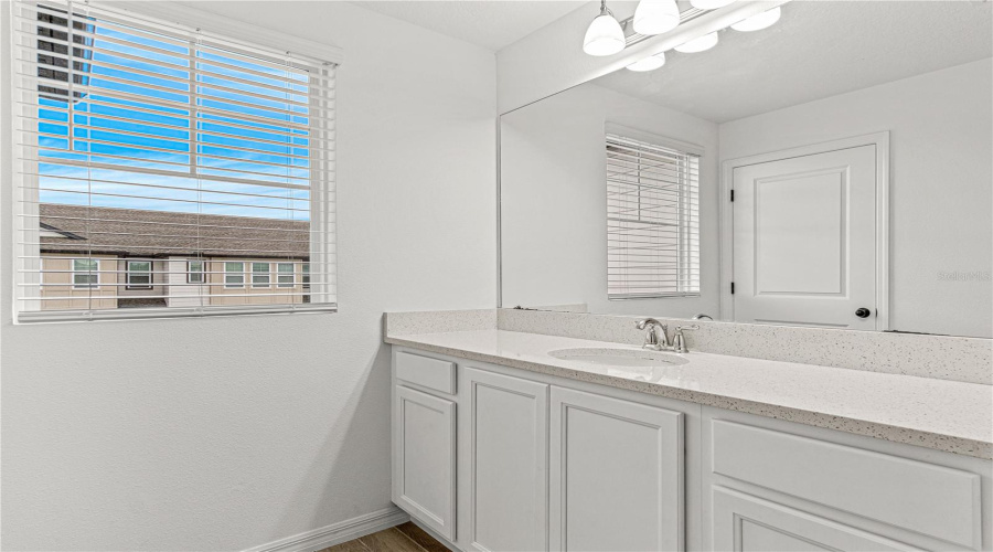 DAVENPORT, Florida 33896, 3 Bedrooms Bedrooms, ,2 BathroomsBathrooms,Residential,For Sale,BENOI,0,MFRO6398238