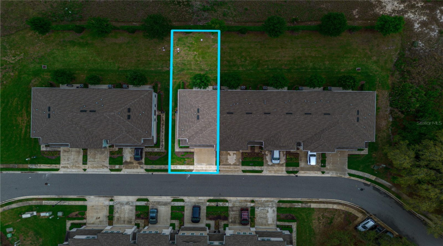 DAVENPORT, Florida 33896, 3 Bedrooms Bedrooms, ,2 BathroomsBathrooms,Residential,For Sale,BENOI,0,MFRO6398238