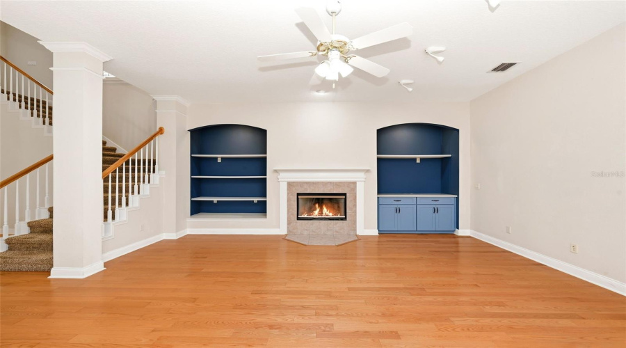 KISSIMMEE, Florida 34747, 6 Bedrooms Bedrooms, ,4 BathroomsBathrooms,Residential,For Sale,RUSH,0,MFRO6394888