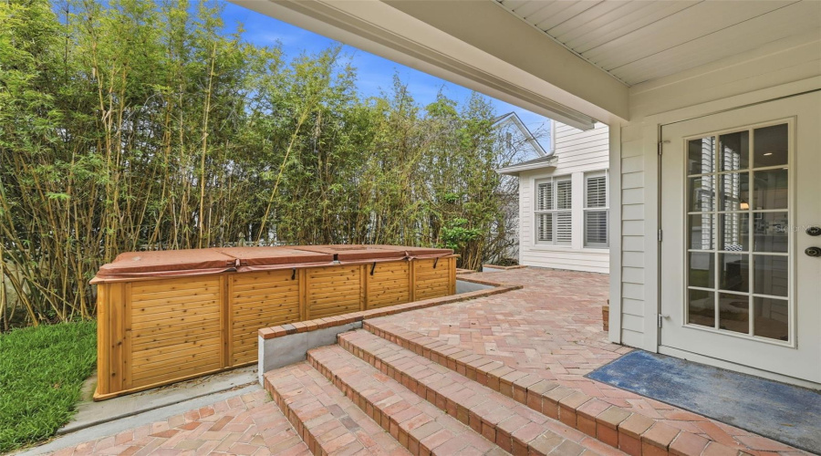 KISSIMMEE, Florida 34747, 6 Bedrooms Bedrooms, ,4 BathroomsBathrooms,Residential,For Sale,RUSH,0,MFRO6394888