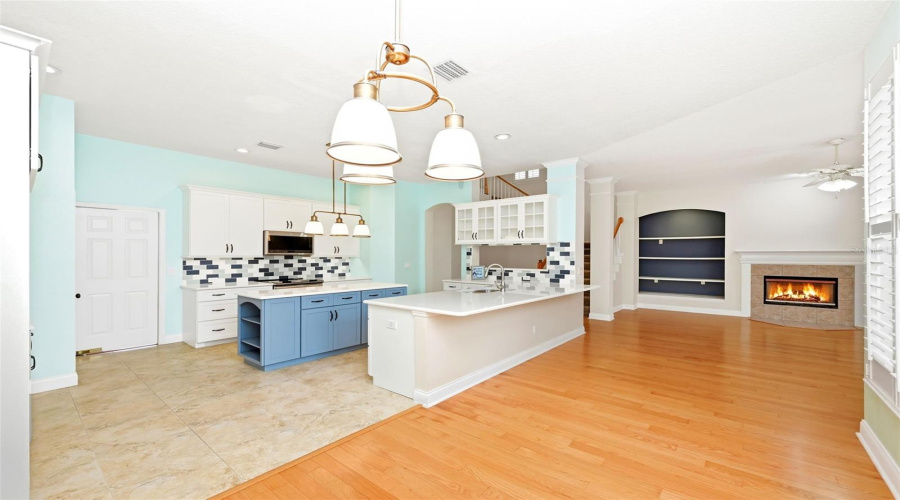 KISSIMMEE, Florida 34747, 6 Bedrooms Bedrooms, ,4 BathroomsBathrooms,Residential,For Sale,RUSH,0,MFRO6394888