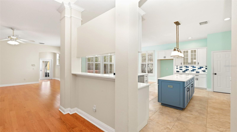 KISSIMMEE, Florida 34747, 6 Bedrooms Bedrooms, ,4 BathroomsBathrooms,Residential,For Sale,RUSH,0,MFRO6394888