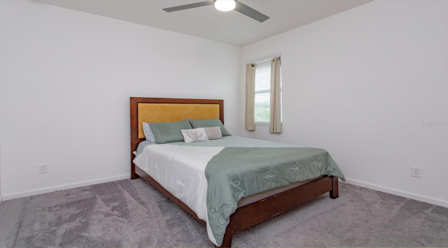 DAVENPORT, Florida 33837, 4 Bedrooms Bedrooms, ,2 BathroomsBathrooms,Residential,For Sale,YORKDALE,0,MFRO6397138