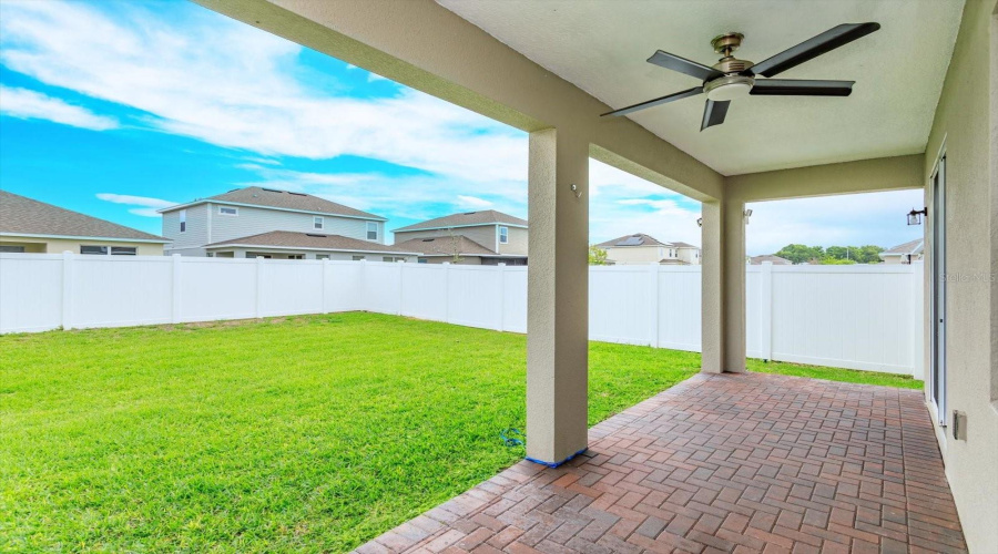 DAVENPORT, Florida 33837, 4 Bedrooms Bedrooms, ,2 BathroomsBathrooms,Residential,For Sale,YORKDALE,0,MFRO6397138