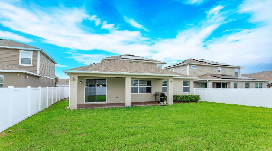 DAVENPORT, Florida 33837, 4 Bedrooms Bedrooms, ,2 BathroomsBathrooms,Residential,For Sale,YORKDALE,0,MFRO6397138