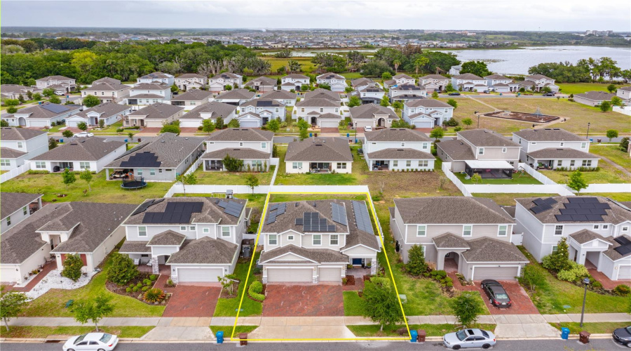 DAVENPORT, Florida 33837, 4 Bedrooms Bedrooms, ,2 BathroomsBathrooms,Residential,For Sale,YORKDALE,0,MFRO6397138