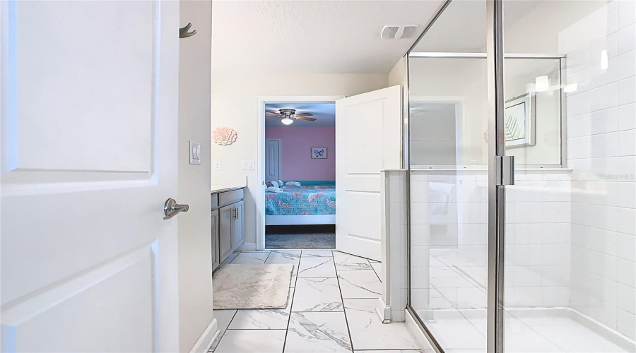 DAVENPORT, Florida 33896, 8 Bedrooms Bedrooms, ,5 BathroomsBathrooms,Residential,For Sale,OCEAN COURSE,0,MFRO6390864