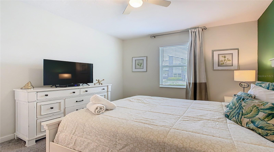 DAVENPORT, Florida 33896, 8 Bedrooms Bedrooms, ,5 BathroomsBathrooms,Residential,For Sale,OCEAN COURSE,0,MFRO6390864