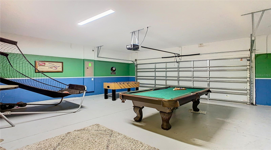 DAVENPORT, Florida 33896, 8 Bedrooms Bedrooms, ,5 BathroomsBathrooms,Residential,For Sale,OCEAN COURSE,0,MFRO6390864