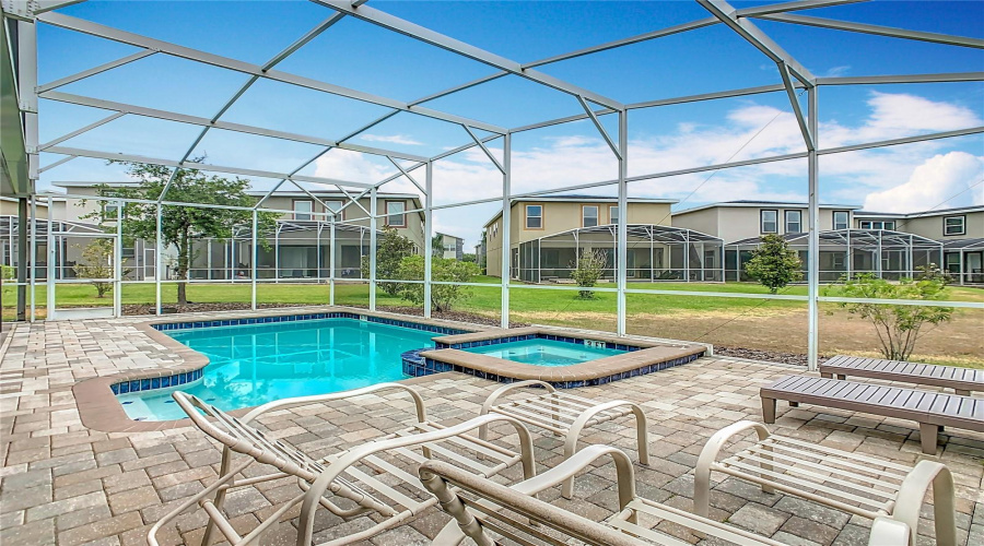 DAVENPORT, Florida 33896, 8 Bedrooms Bedrooms, ,5 BathroomsBathrooms,Residential,For Sale,OCEAN COURSE,0,MFRO6390864