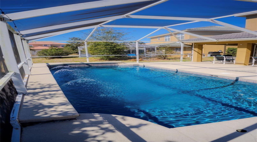 DAVENPORT, Florida 33897, 4 Bedrooms Bedrooms, ,4 BathroomsBathrooms,Residential,For Sale,VISTA,0,MFRS5147371