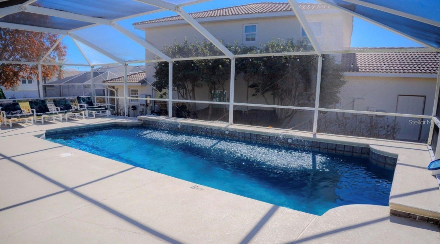 DAVENPORT, Florida 33897, 4 Bedrooms Bedrooms, ,4 BathroomsBathrooms,Residential,For Sale,VISTA,0,MFRS5147371