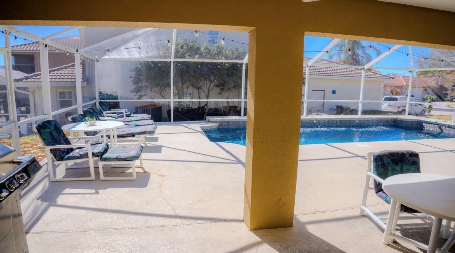 DAVENPORT, Florida 33897, 4 Bedrooms Bedrooms, ,4 BathroomsBathrooms,Residential,For Sale,VISTA,0,MFRS5147371