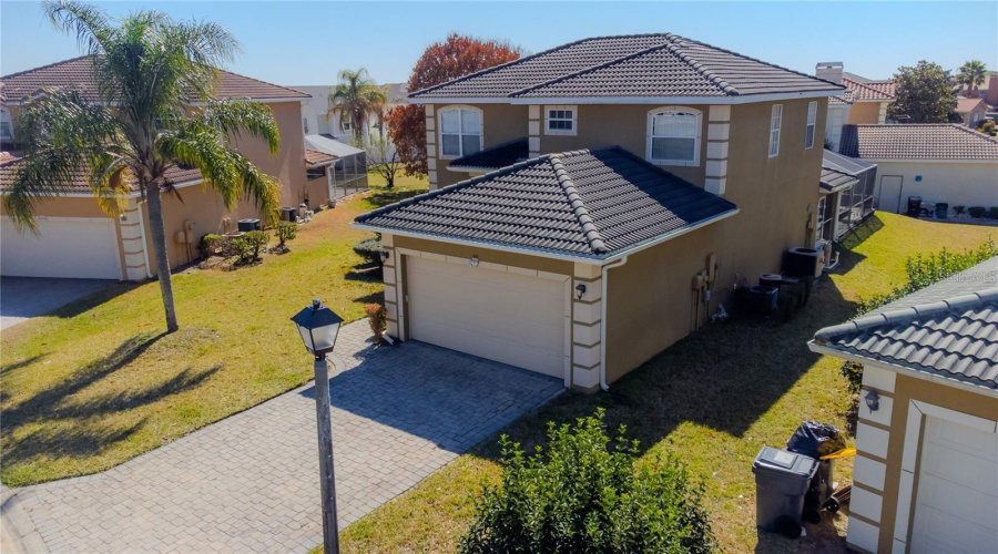 DAVENPORT, Florida 33897, 4 Bedrooms Bedrooms, ,4 BathroomsBathrooms,Residential,For Sale,VISTA,0,MFRS5147371