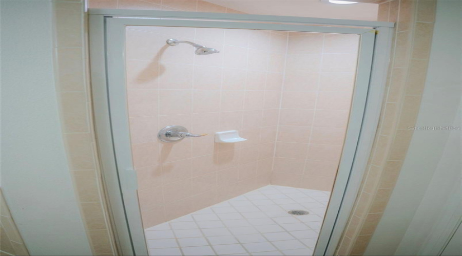 DAVENPORT, Florida 33897, 4 Bedrooms Bedrooms, ,4 BathroomsBathrooms,Residential,For Sale,VISTA,0,MFRS5147371