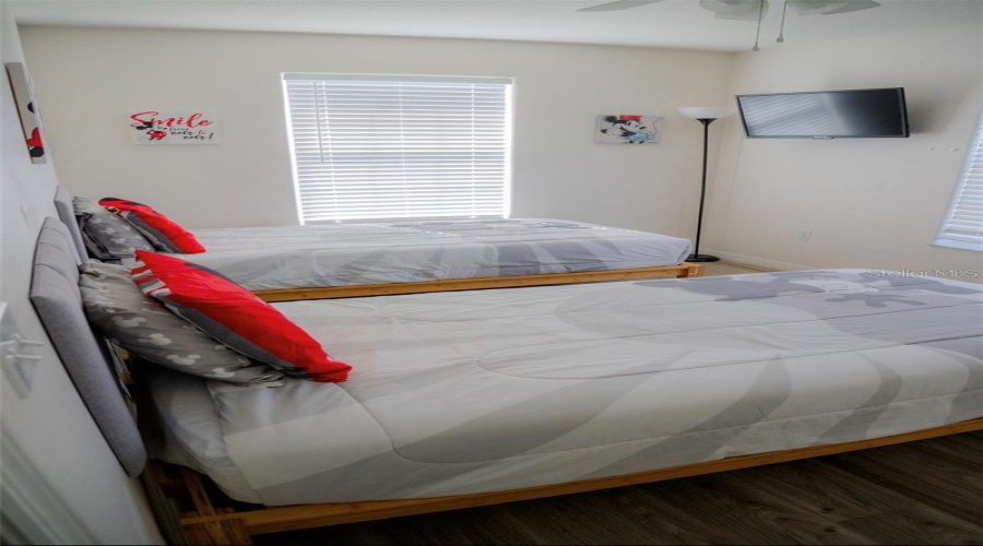 DAVENPORT, Florida 33897, 4 Bedrooms Bedrooms, ,4 BathroomsBathrooms,Residential,For Sale,VISTA,0,MFRS5147371