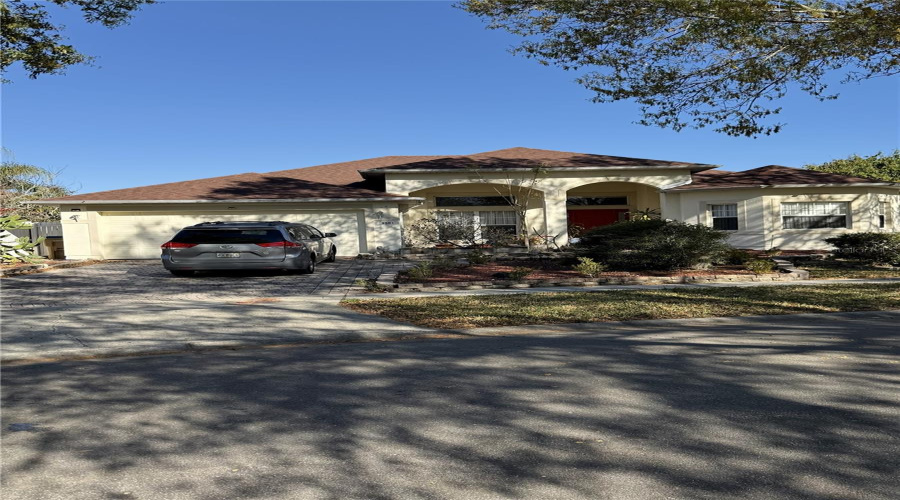 KISSIMMEE, Florida 34746, 4 Bedrooms Bedrooms, ,2 BathroomsBathrooms,Residential,For Sale,LUGANO,0,MFRS5143430