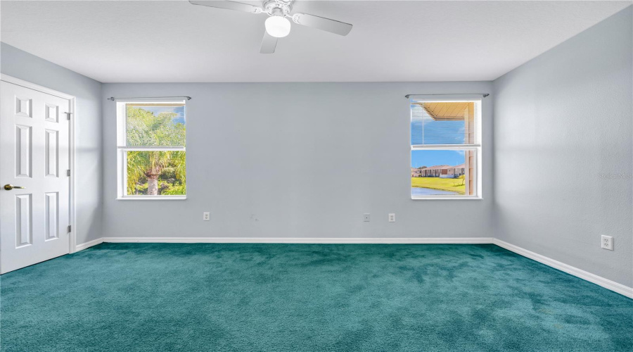 DAVENPORT, Florida 33897, 4 Bedrooms Bedrooms, ,3 BathroomsBathrooms,Residential,For Sale,WASHINGTON PALM,0,MFRO6354234