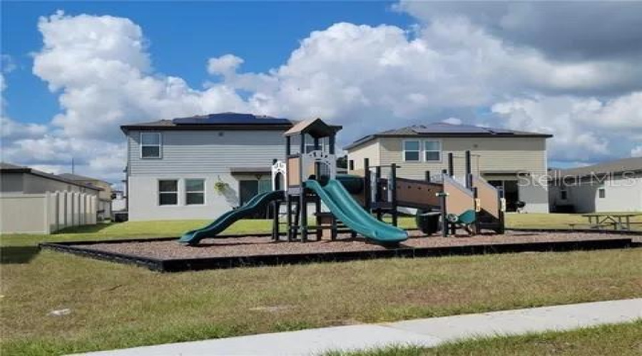 DAVENPORT, Florida 33897, 4 Bedrooms Bedrooms, ,2 BathroomsBathrooms,Residential,For Sale,PUCOLO,0,MFRTB8495801