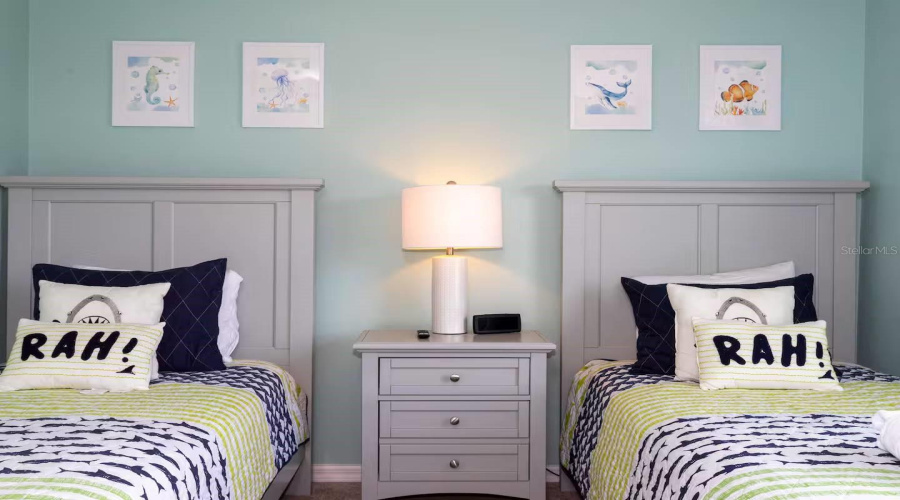 KISSIMMEE, Florida 34747, 5 Bedrooms Bedrooms, ,4 BathroomsBathrooms,Residential,For Sale,DUBAI,0,MFRO6398120