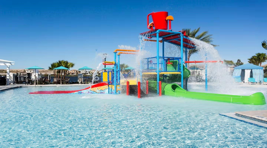 KISSIMMEE, Florida 34747, 5 Bedrooms Bedrooms, ,4 BathroomsBathrooms,Residential,For Sale,DUBAI,0,MFRO6398120