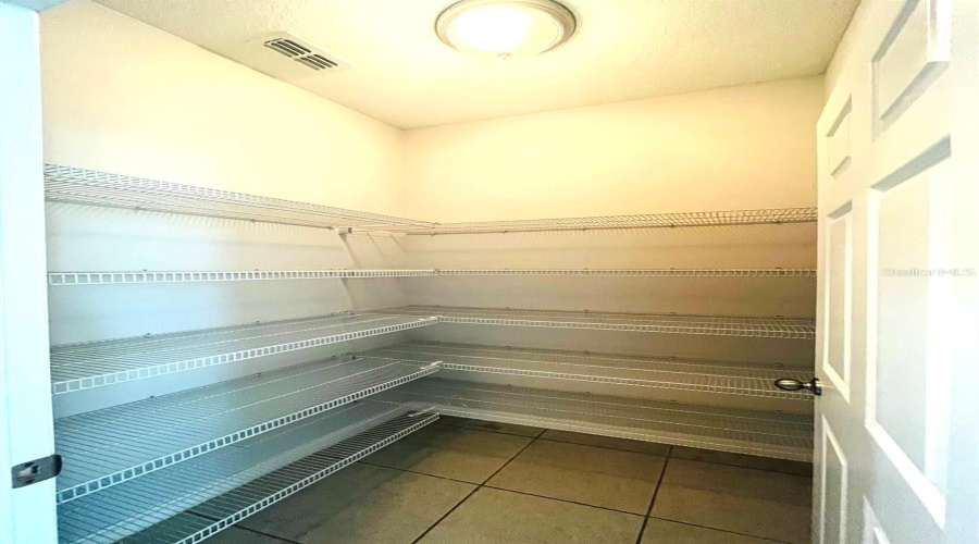 KISSIMMEE, Florida 34746, 3 Bedrooms Bedrooms, ,2 BathroomsBathrooms,Residential,For Sale,BRASSIE,0,MFRO6398321