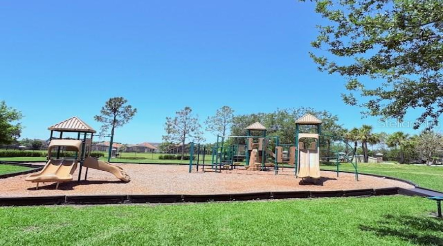 KISSIMMEE, Florida 34746, 3 Bedrooms Bedrooms, ,2 BathroomsBathrooms,Residential,For Sale,BRASSIE,0,MFRO6398321