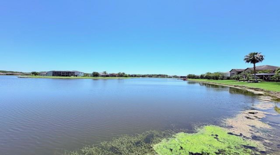 KISSIMMEE, Florida 34746, 3 Bedrooms Bedrooms, ,2 BathroomsBathrooms,Residential,For Sale,BRASSIE,0,MFRO6398321