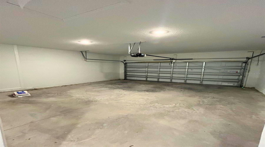 DAVENPORT, Florida 33837, 4 Bedrooms Bedrooms, ,2 BathroomsBathrooms,Residential,For Sale,WANDSWORTH,0,MFRO6398217