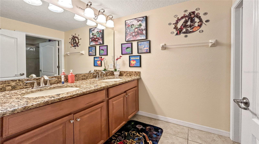 KISSIMMEE, Florida 34747, 4 Bedrooms Bedrooms, ,3 BathroomsBathrooms,Residential,For Sale,MAJESTY PALM,0,MFRO6398289