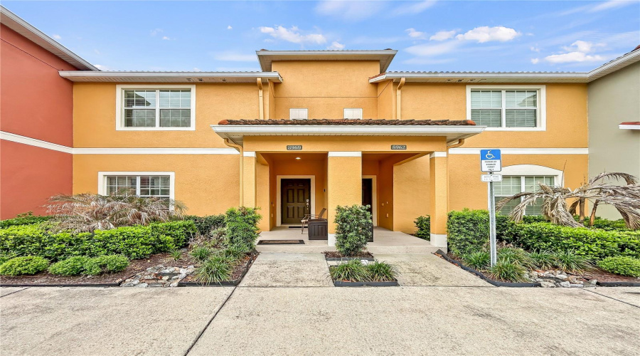 KISSIMMEE, Florida 34747, 4 Bedrooms Bedrooms, ,3 BathroomsBathrooms,Residential,For Sale,MAJESTY PALM,0,MFRO6398289