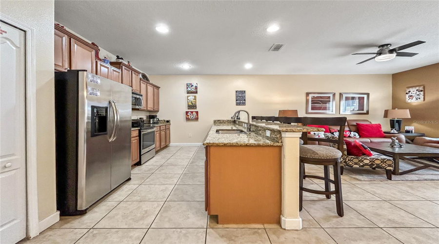 KISSIMMEE, Florida 34747, 4 Bedrooms Bedrooms, ,3 BathroomsBathrooms,Residential,For Sale,MAJESTY PALM,0,MFRO6398289