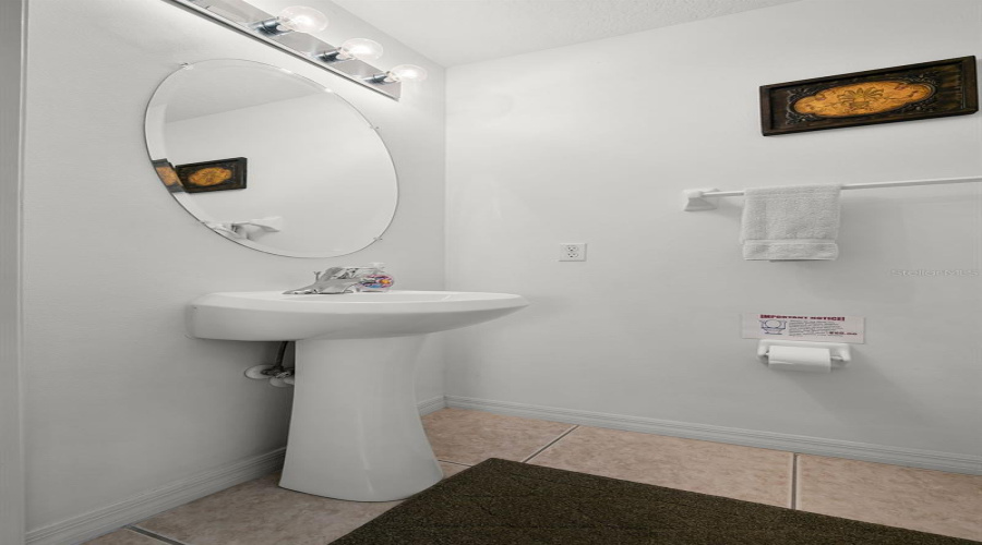 DAVENPORT, Florida 33897, 5 Bedrooms Bedrooms, ,4 BathroomsBathrooms,Residential,For Sale,HIGHGATE PARK,0,MFRS5131672