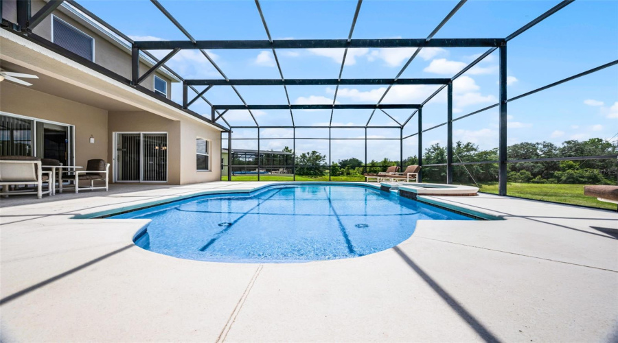 DAVENPORT, Florida 33897, 5 Bedrooms Bedrooms, ,4 BathroomsBathrooms,Residential,For Sale,HIGHGATE PARK,0,MFRS5131672