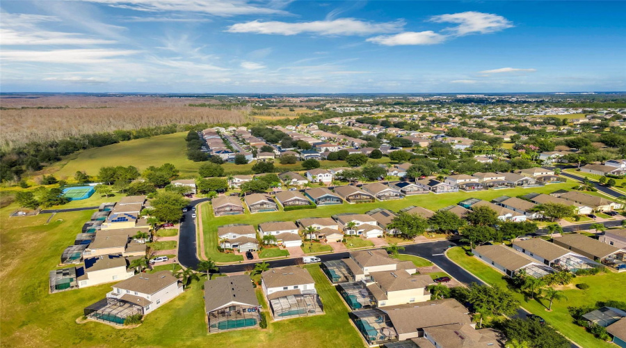 DAVENPORT, Florida 33897, 5 Bedrooms Bedrooms, ,4 BathroomsBathrooms,Residential,For Sale,HIGHGATE PARK,0,MFRS5131672