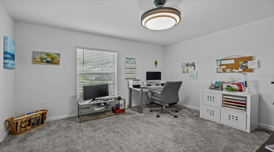 DAVENPORT, Florida 33837, 3 Bedrooms Bedrooms, ,2 BathroomsBathrooms,Residential,For Sale,DARING,0,MFRO6398297