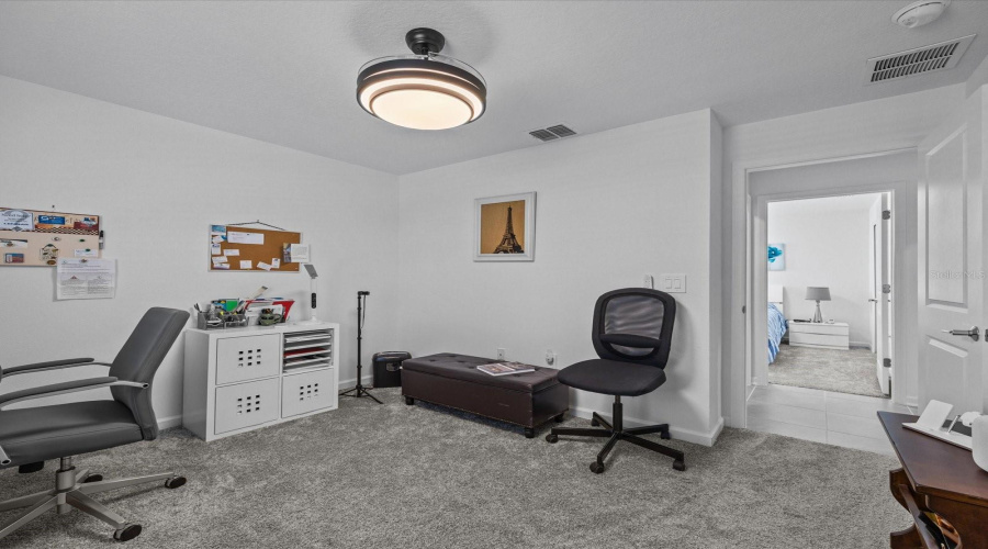 DAVENPORT, Florida 33837, 3 Bedrooms Bedrooms, ,2 BathroomsBathrooms,Residential,For Sale,DARING,0,MFRO6398297