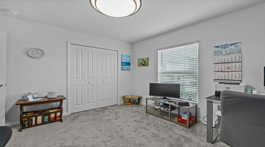 DAVENPORT, Florida 33837, 3 Bedrooms Bedrooms, ,2 BathroomsBathrooms,Residential,For Sale,DARING,0,MFRO6398297