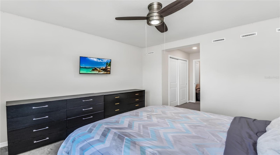 KISSIMMEE, Florida 34746, 3 Bedrooms Bedrooms, ,2 BathroomsBathrooms,Residential,For Sale,BUENA VIEW,0,MFRS5147668