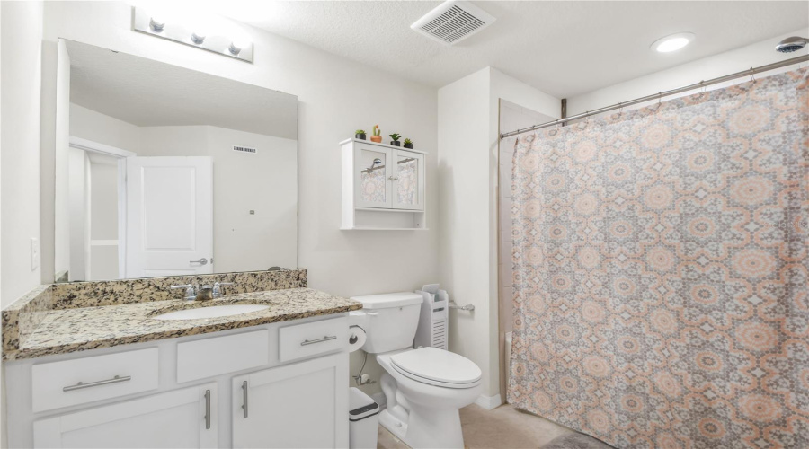 KISSIMMEE, Florida 34746, 3 Bedrooms Bedrooms, ,2 BathroomsBathrooms,Residential,For Sale,BUENA VIEW,0,MFRS5147668